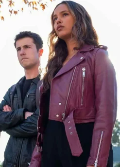 13 REASONS WHY (JESSICA DAVIS) ALISHA BOE MAROON LEATHER JACKET