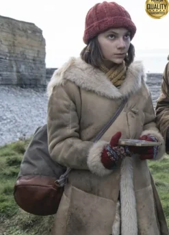 His Dark Materials S02 Lyra Belacqua Fur Coat