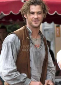 In the Heart of the Sea Chris Hemsworth Brown Vest