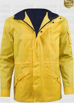 Louis Hofmann Dark Season 3 Yellow Raincoat