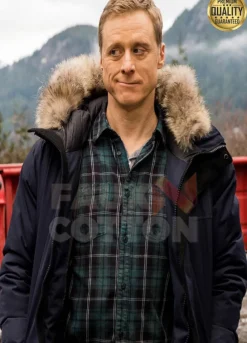 Resident Alien Alan Tudyk  ( Harry Vanderspeigle ) Fur Jacket