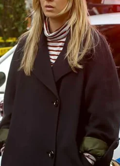 THE FLIGHT ATTENDANT (CASSIE BOWDEN) KALEY CUOCO WOOL COAT