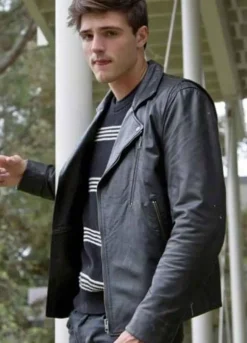 THE KISSING BOOTH 2 JACOB ELORDI BLACK JACKET